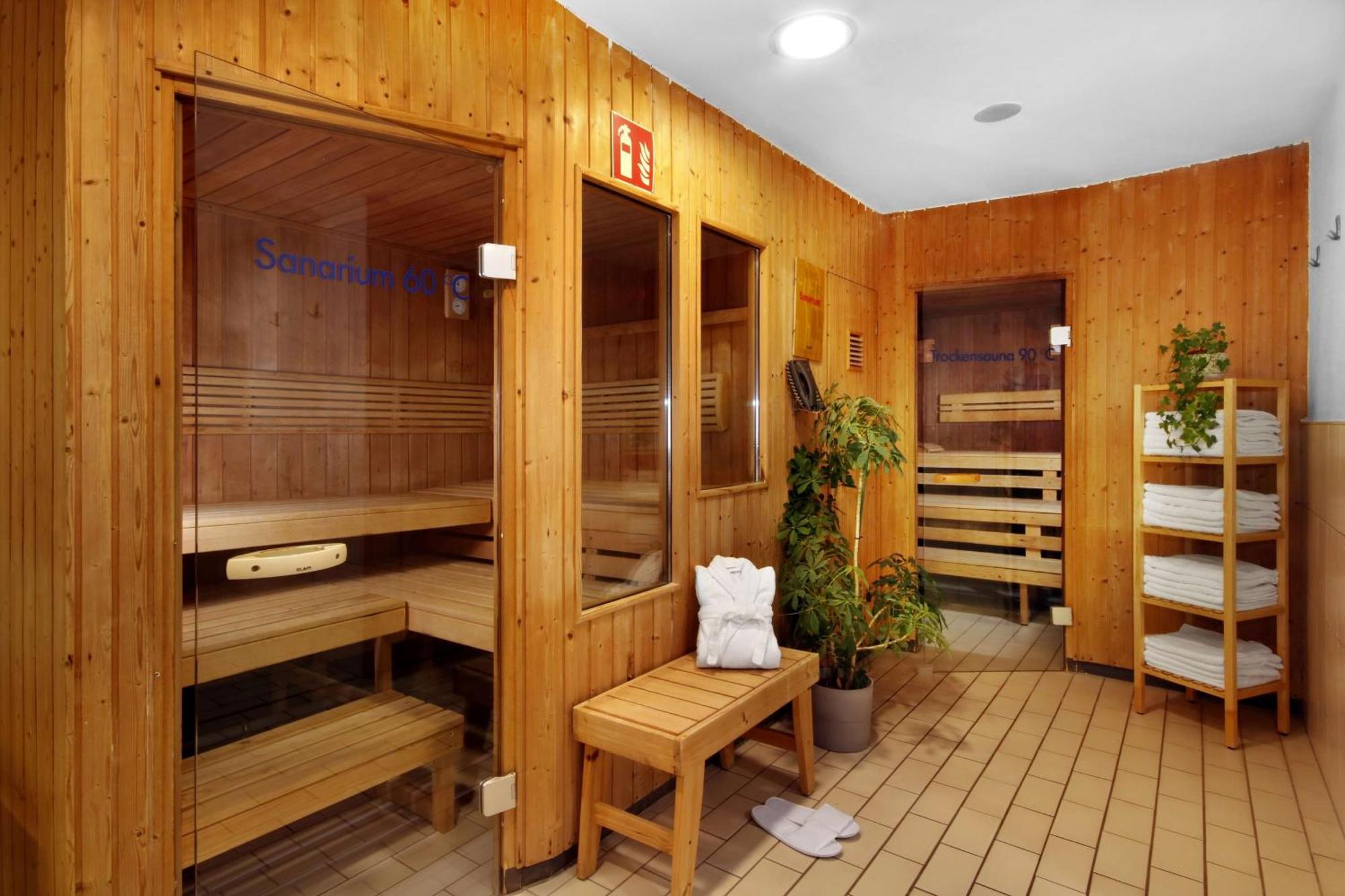 Best Western Hotel Halle-メルゼブルク エクステリア 写真