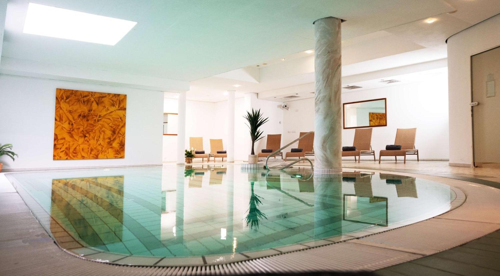 Best Western Hotel Halle-メルゼブルク エクステリア 写真