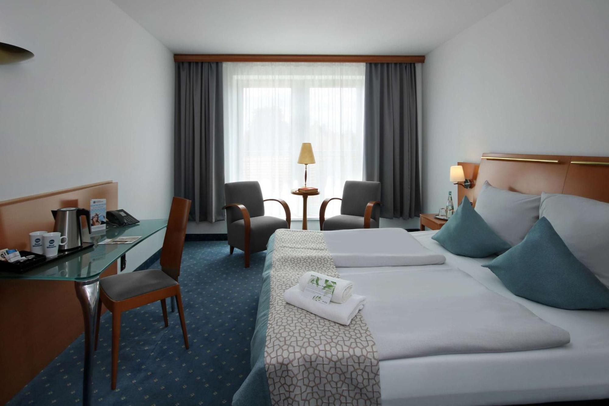 Best Western Hotel Halle-メルゼブルク エクステリア 写真